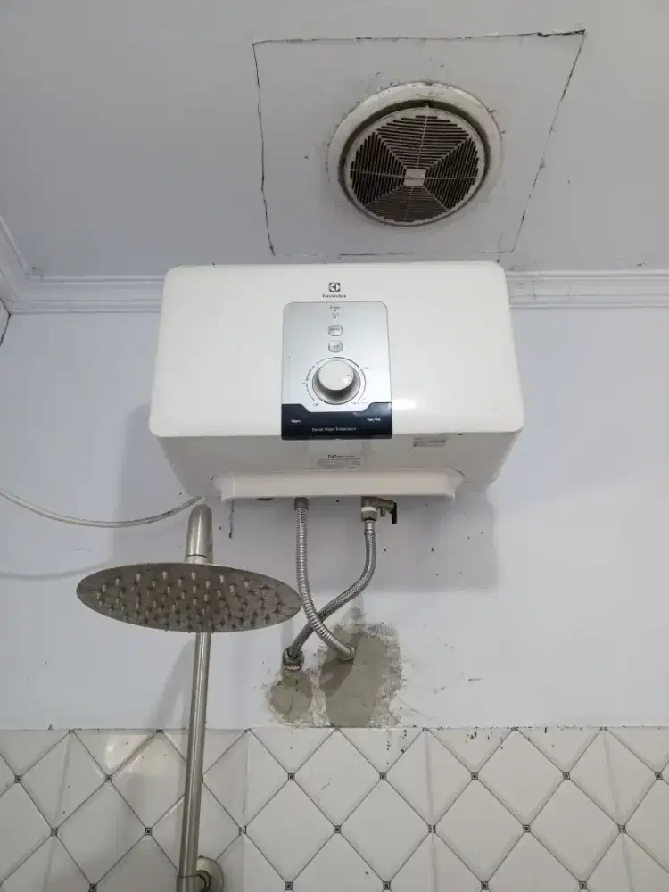 Water heater Elektrolux 15 L
