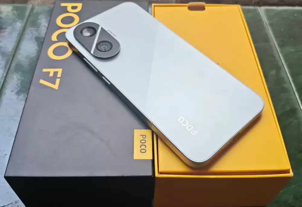 Xiaomi Poco F7 12/512 GB White PERFECT MULUS 99%