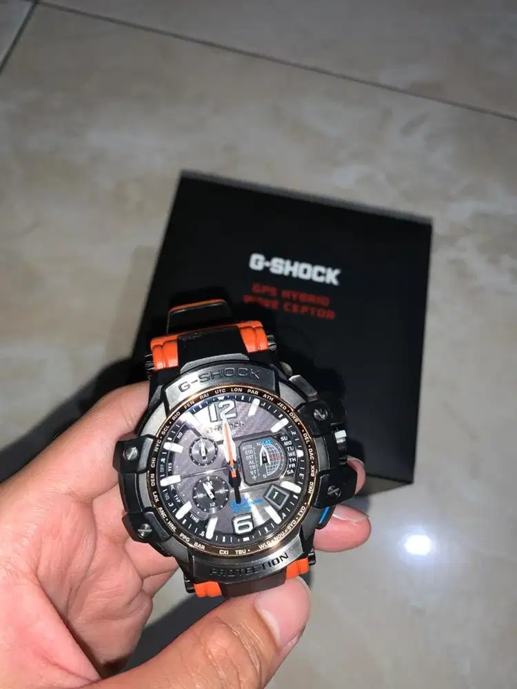 Jam Tangan Casio G-Shock GPS Hybrid Wave Ceptor GPW-1000-4ADR