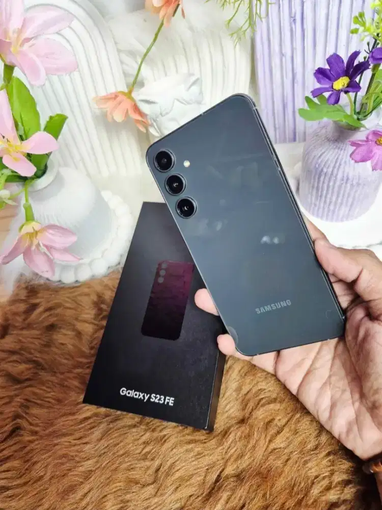 Samsung s23 fe 256gb second lengkap siap pakai yah