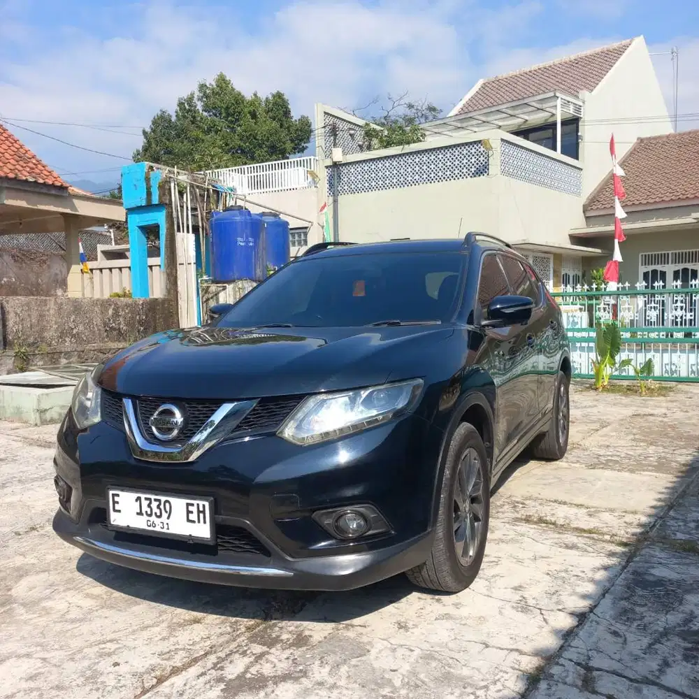 NISSAN XTRAIL 2016 PLAT E HITAM