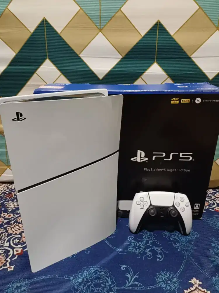 PS5 SLIM DIGITAL