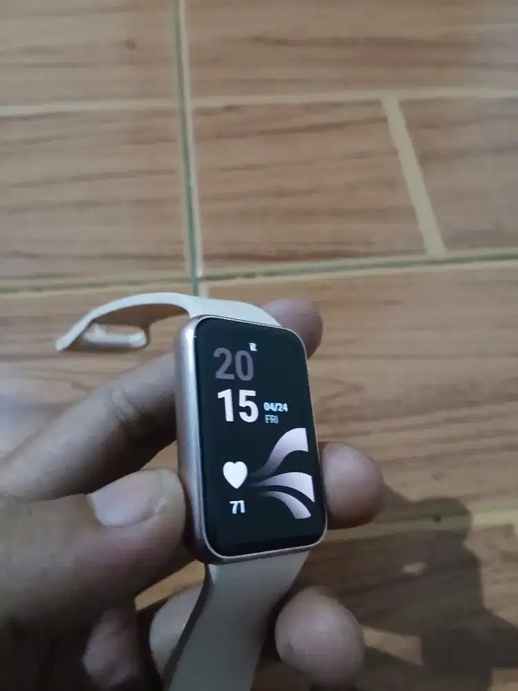 Jam tangan samsung L FIT 3