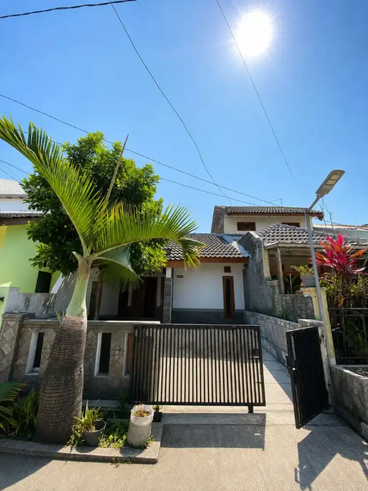 DIJUAL RUMAH KOMPLEK CIPAMOKOLAN KOTA BANDUNG