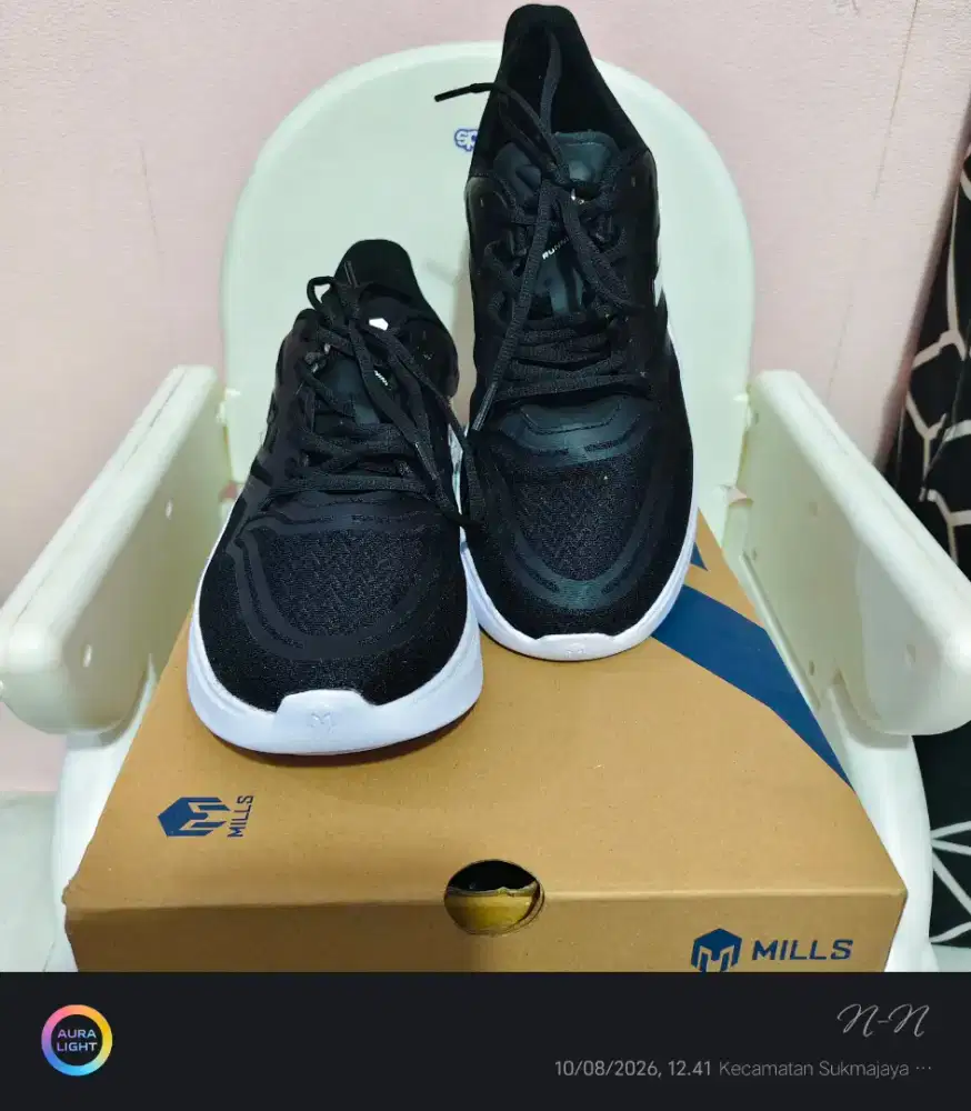 Sepatu Running Mills Treximo Omega M2 Size 43 Black White