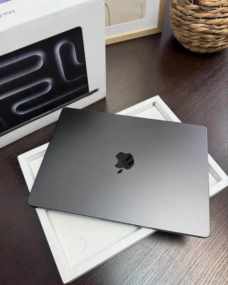 Cicilan MacBook Pro M4
