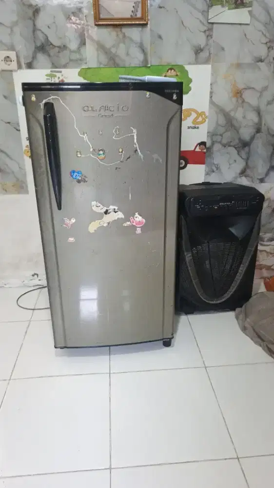 Kulkas 1 pintu TOSHIBA