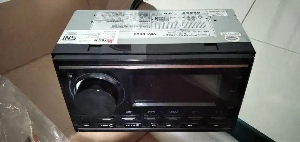 Headunit mobil (Mtech)