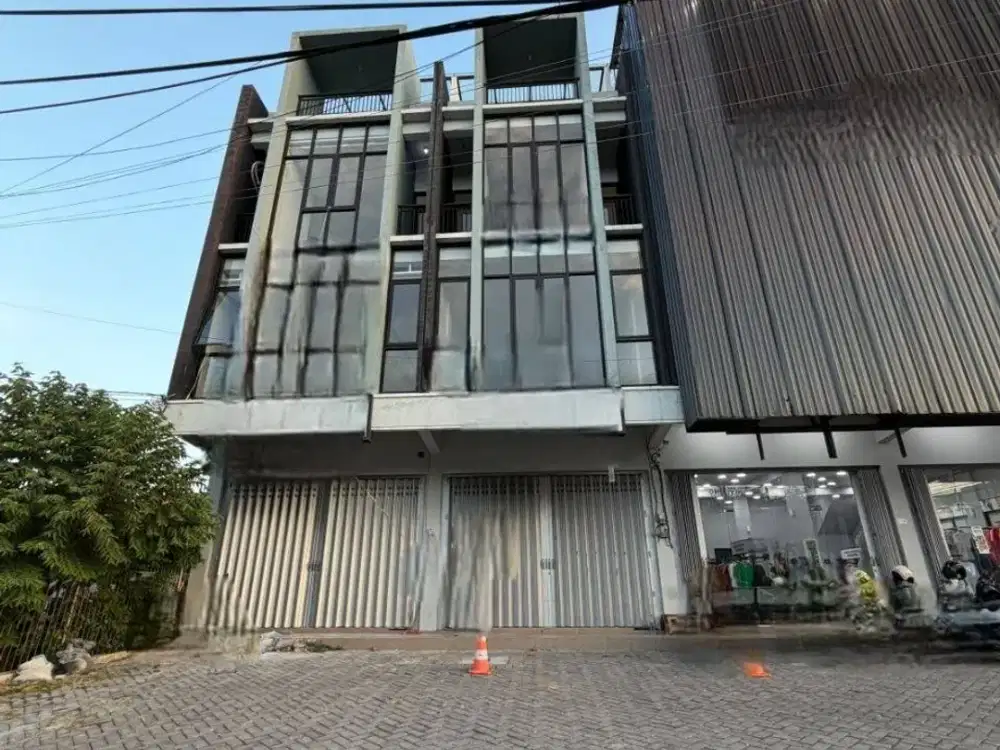 JARANG ADA Dijual Ruko baru 4 lantai di Raya Wiyung, Surabaya