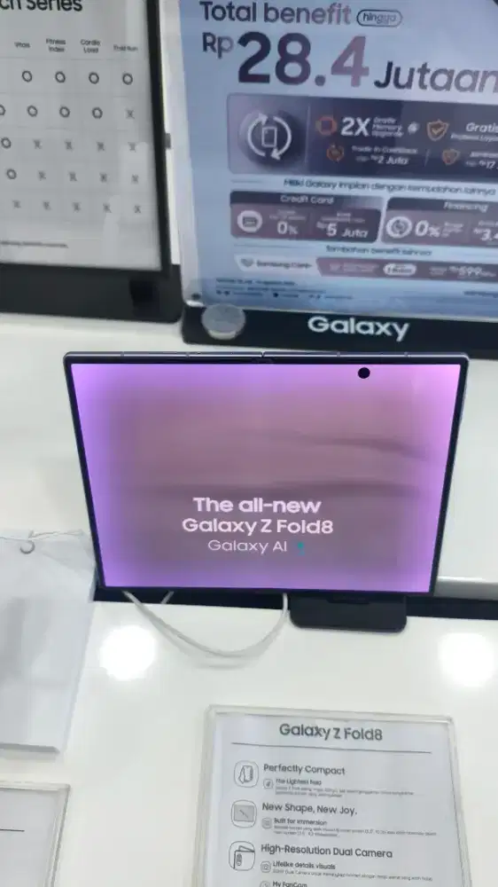 SAMSUNG GALAXY Z FOLD 8