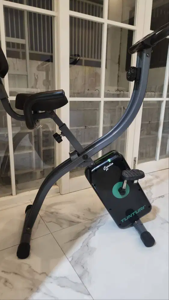 Tuntusri Sepeda Statis with Backrest B25 (X-Bike)