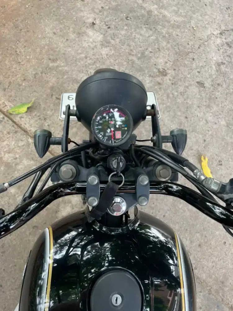 Jual motor Kawasaki  W175 tahun 2018