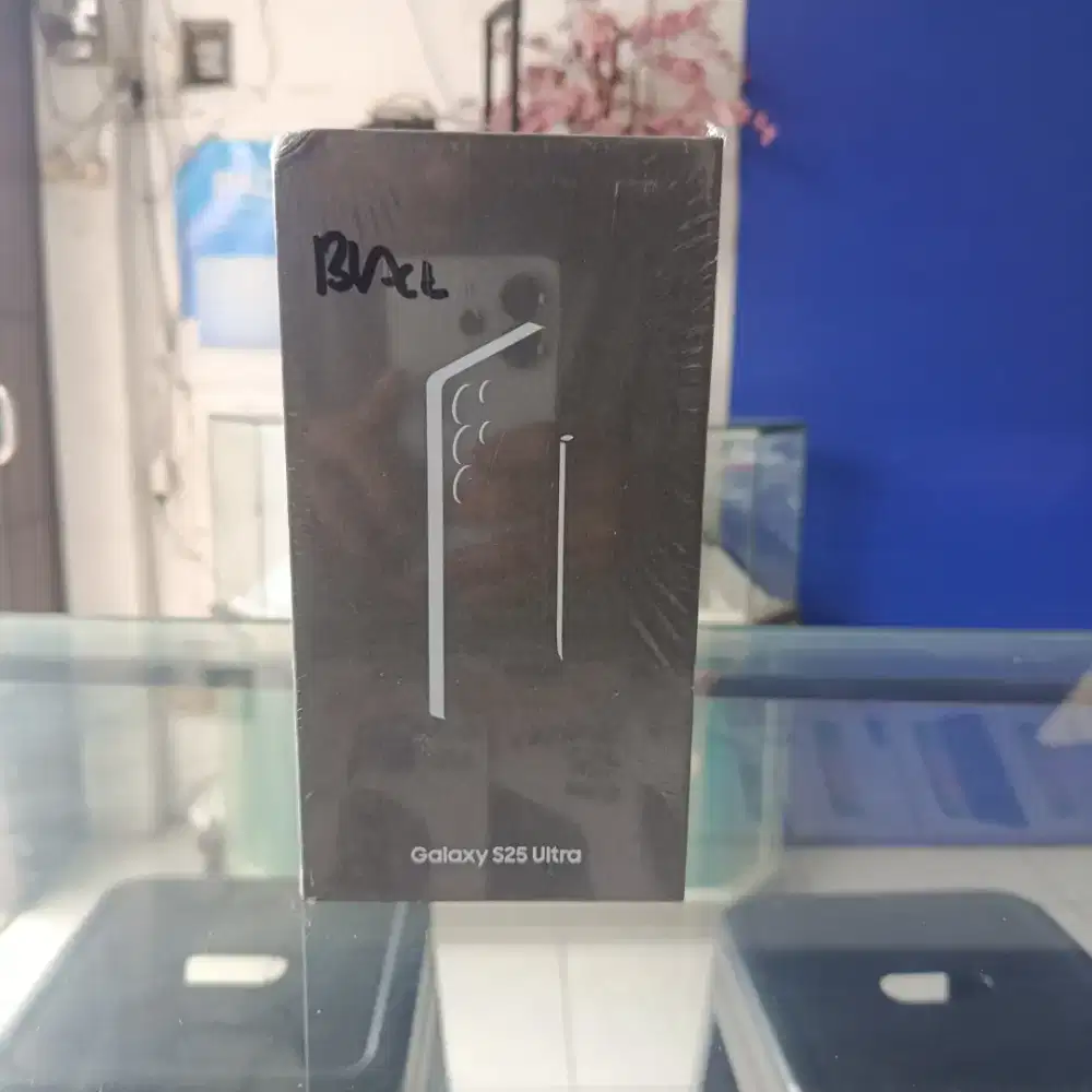 Samsung S25 ultra 12/256