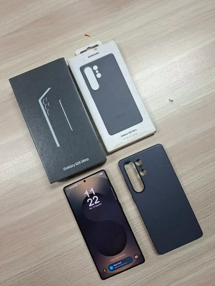 Samsung S25 Ultra 1 TB Like New
