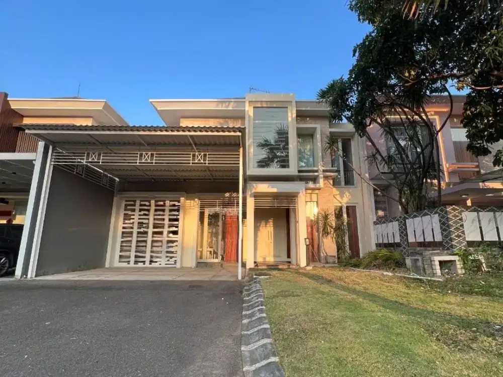 Disewakan Rumah Pakuwon City di Palm Beach Boulevard Full Furnished