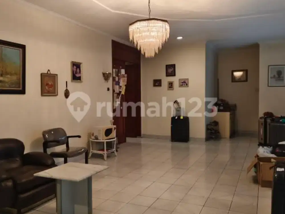 Dijual Rumah 657M2 di Menteng Jakarta Pusat