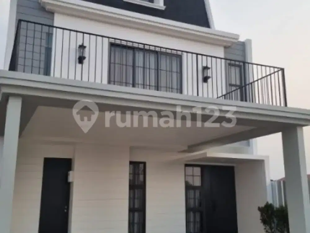 Rumah Mewah Maison De Wisteria 7x10 Ujung Menteng Jakarta
