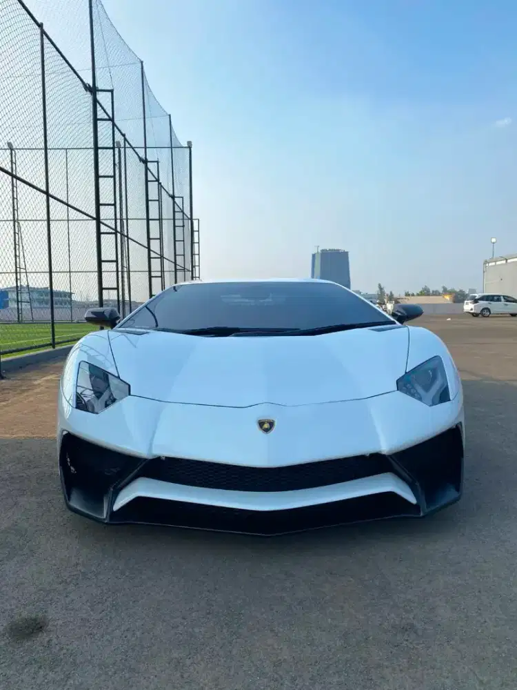 Lamborghini Aventador LP700-4 2012