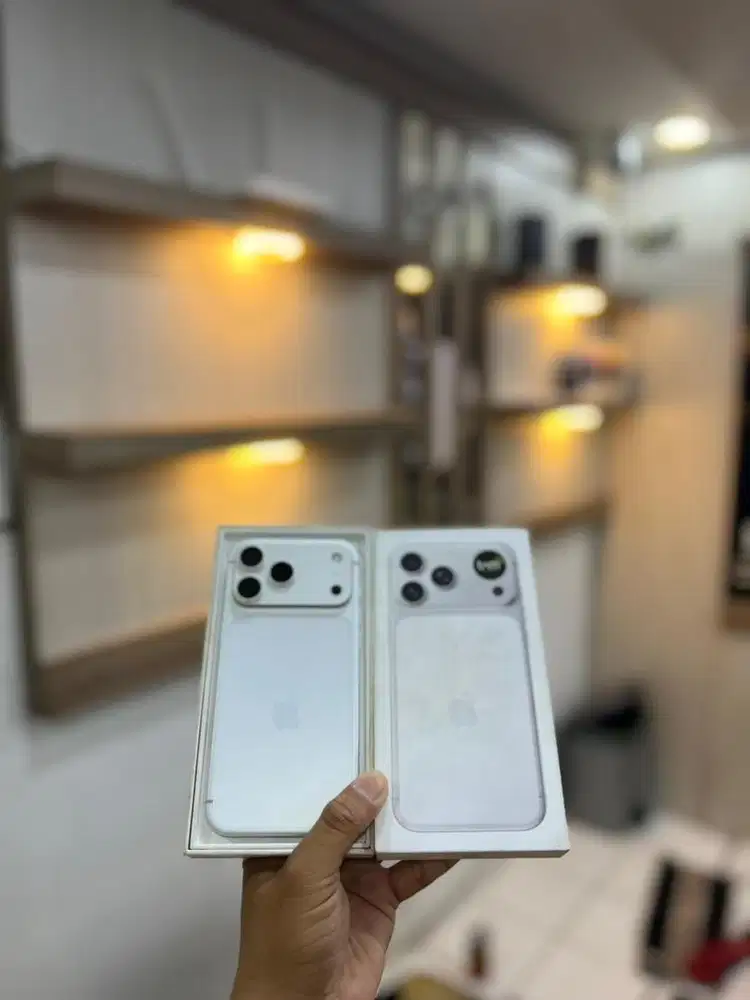 Iphone 17 promax 256gb second ibox garansi on januari 2027 bh 100%