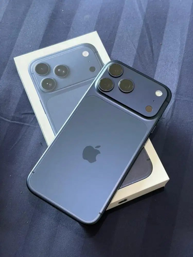 iPhone 17 promax 256gb