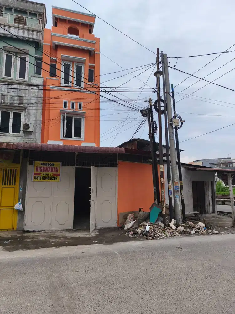 Ruko Merdeka 3.5 lt Full Renovasi SHM Tanah 145m2 dijual Murah