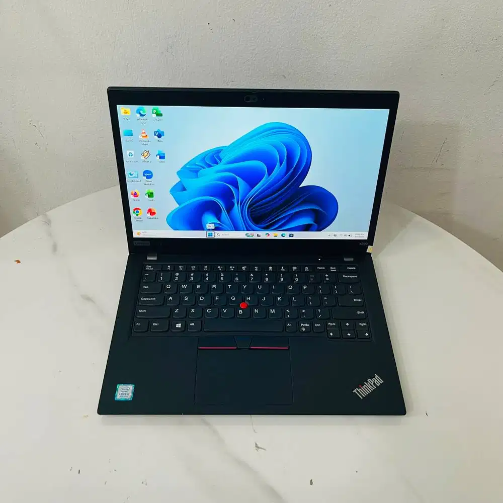 LAPTOP SEKOLAH KULIAH LENOVO X390 I7-8 16/256 13 INCH *REC