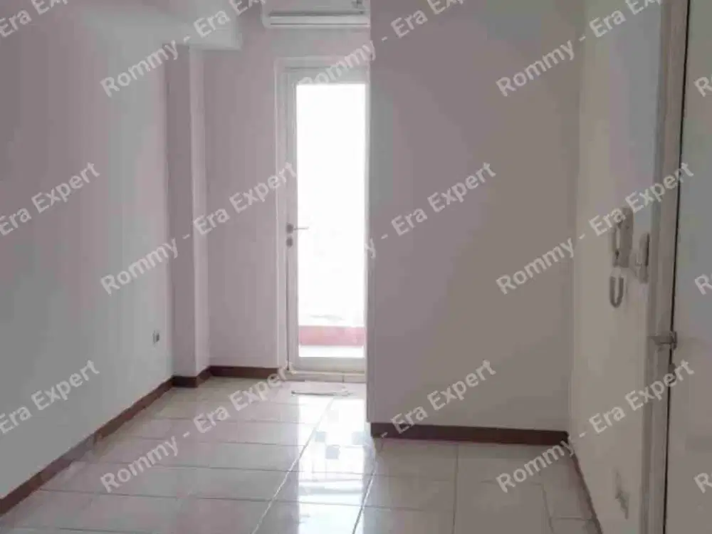 Dijual Apartemen SpringLake Summarecon Bekasi 2 Kamar Kosongan Harga Murah Bisa Nego