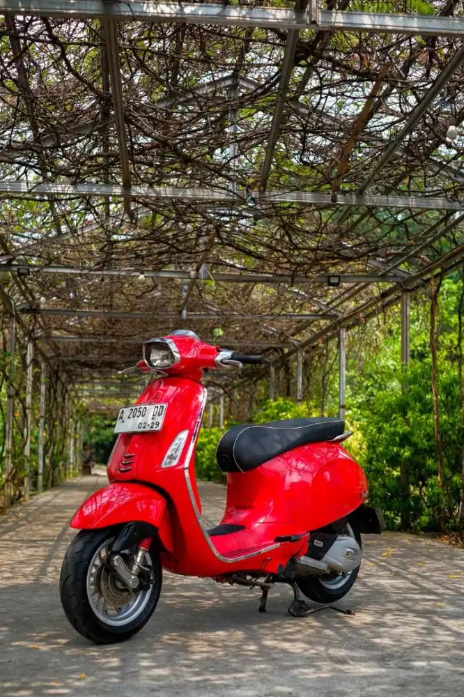 JUAL PIAGGIO VESPA SPRINT 150 IGET ABS 2018 MURAH BERGARANSI