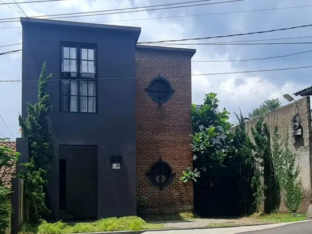 DIJUAL RUMAH MURAH BAGUS SIAP HUNI DI DAGO PAKAR BANDUNG