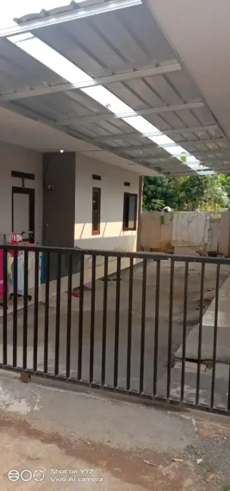 Dijual kontrakan petak 6 pintu tanah kosong luas