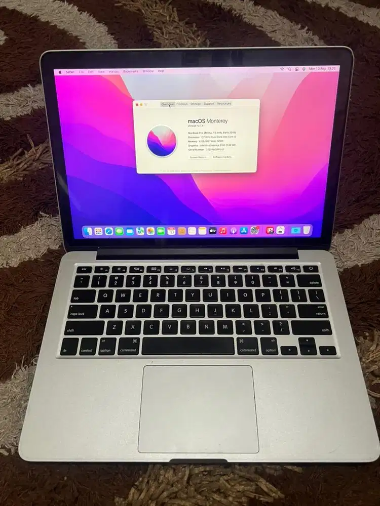 Macbook pro 2015 8/256 retina 13 inch