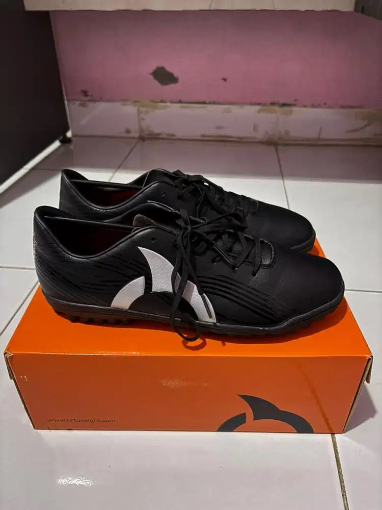 Sepatu Futsal Ortus