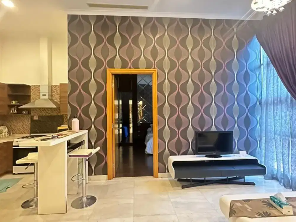 DISEWAKAN ATAU DIJUAL APARTEMEN SENAYAN RESIDENCE