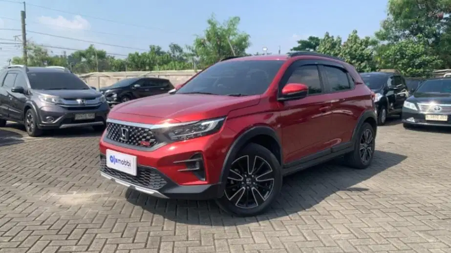 Garansi 1 Th - Honda WR-V 1.5 RS Bensin-AT 2023 Merah