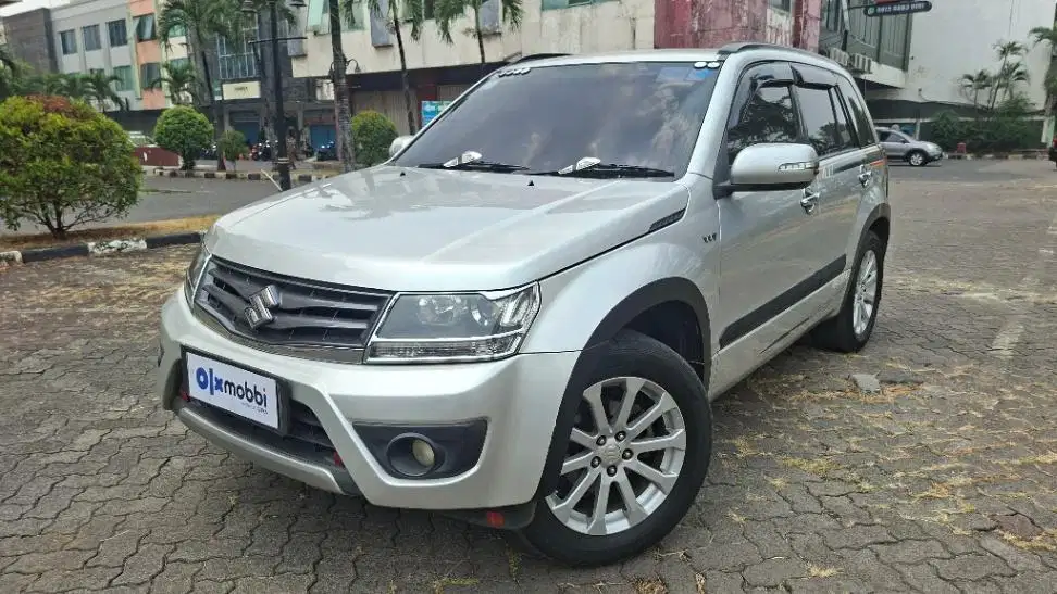 Suzuki Grand vitara 2.4 Bensin AT 2014 Abu