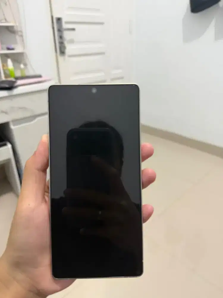 Samsung S25 ultra 1TB warna Titanium
