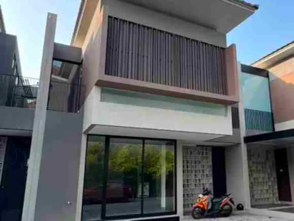 rumah baru Mulyosari 4+1 KT  3.8 Milyar