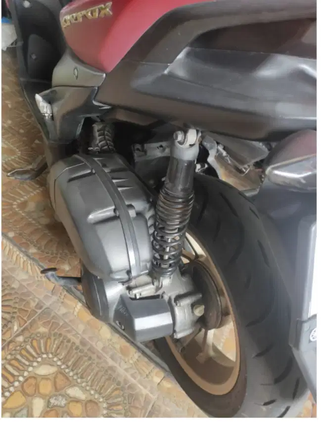 Aerox tahun 2019 ABS merah