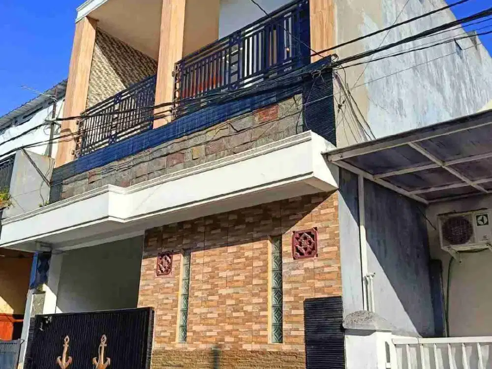 Banting harga || rumah 2.5 lantai Gunung anyar tambak ||700 juta