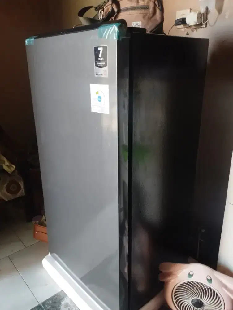 Kulkas aqua 1 pintu
