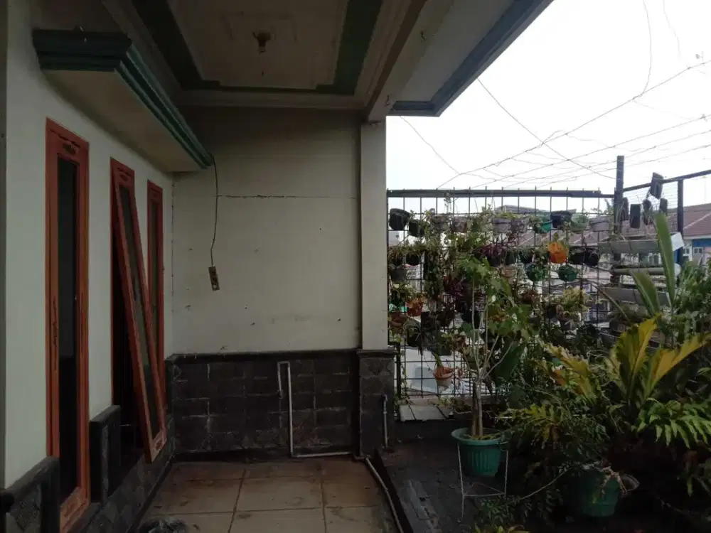 Dijual Rumah 2 Lantai Siap Huni Di Karawaci Tangerang