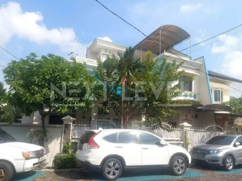 Dijual rumah di taman pondok indah Wiyung Surabaya barat