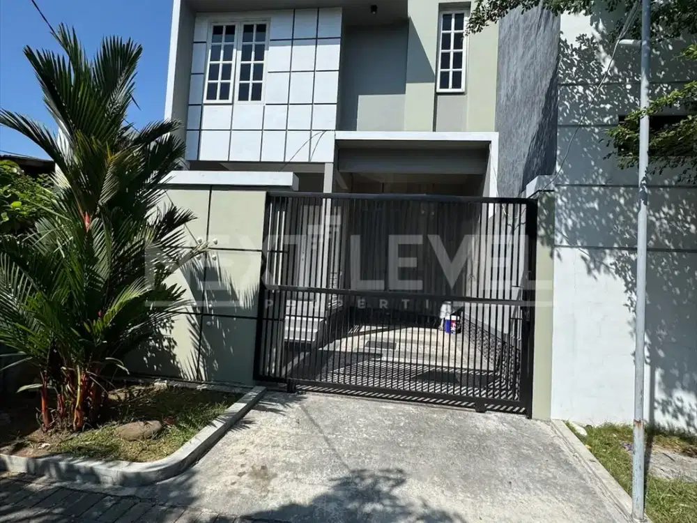 Dijual rumah baru di tenggilis Utara dekat jemursari