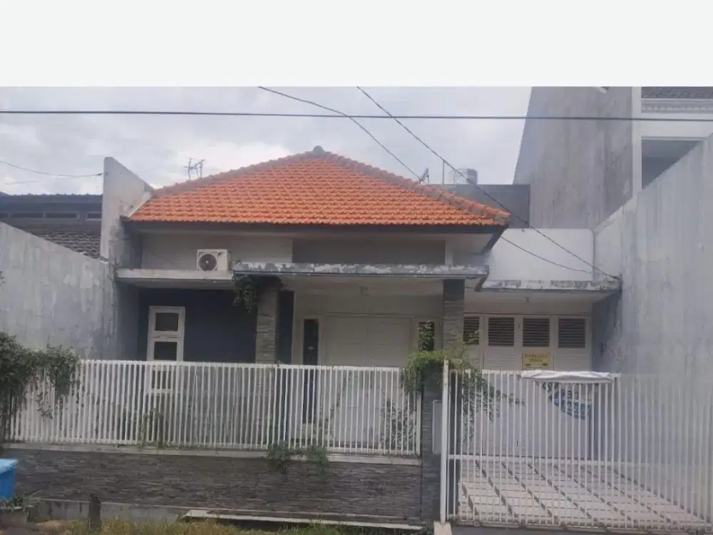 Dijual Cepat Rumah 1.5 Lantai di Kutisari Indah Barat Surabaya Selatan