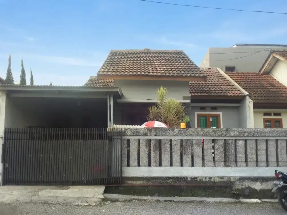 Rumah Permata Kopo Dekat ke Jalan Utama