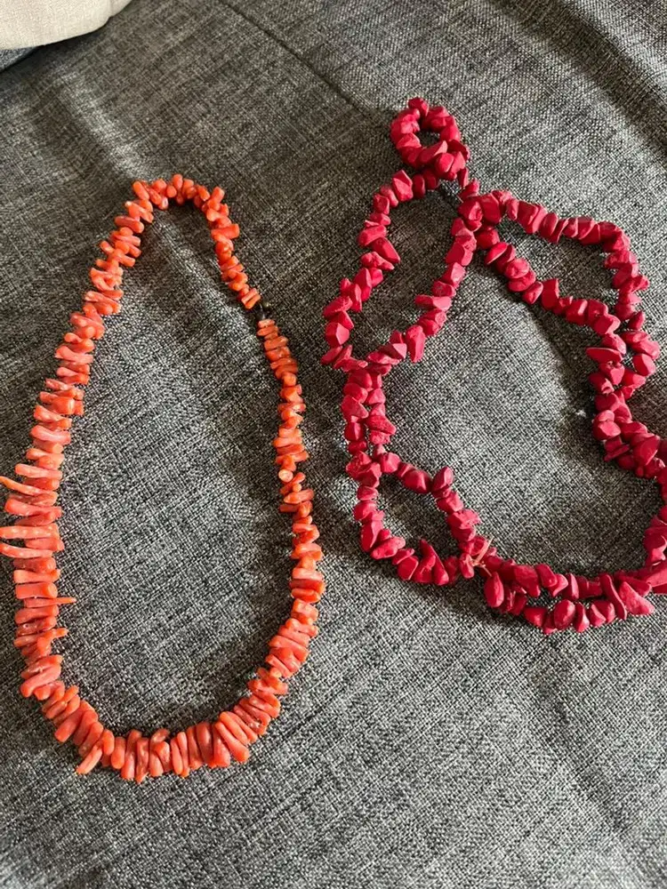 Kalung batu marhan