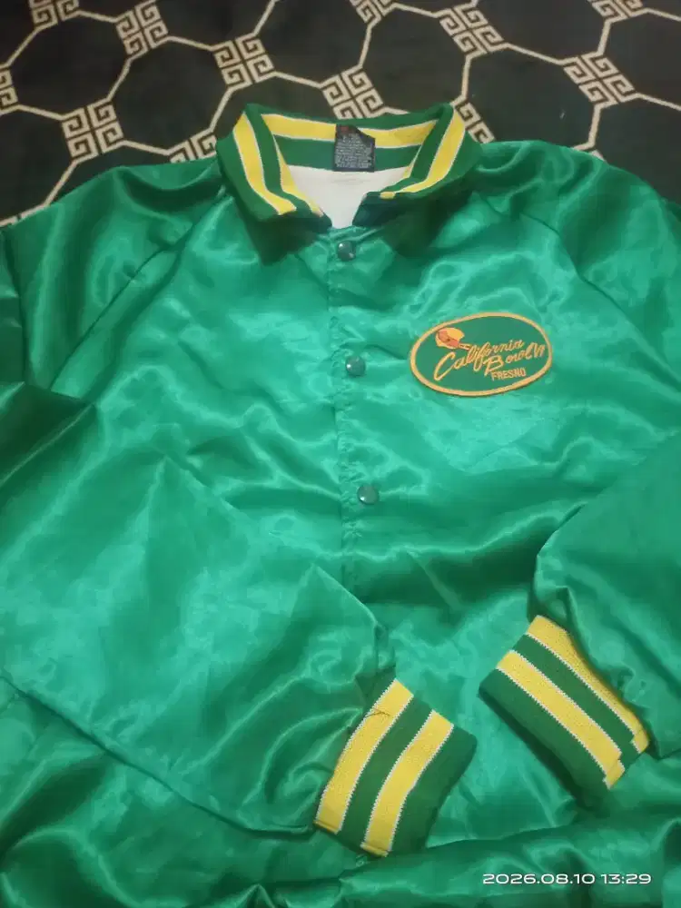Jaket Satin Vintage 80s Aristo Jac by Hilton California Bowl Made USA