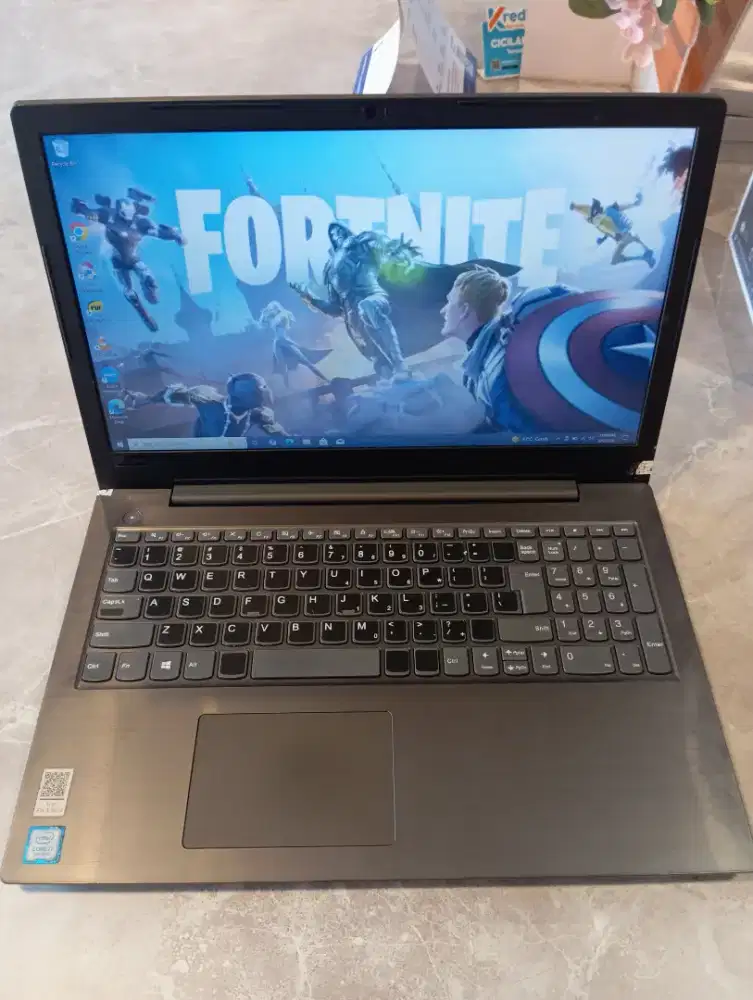 LENOVO V330 | RAM 8 GB | SSD 256 GB