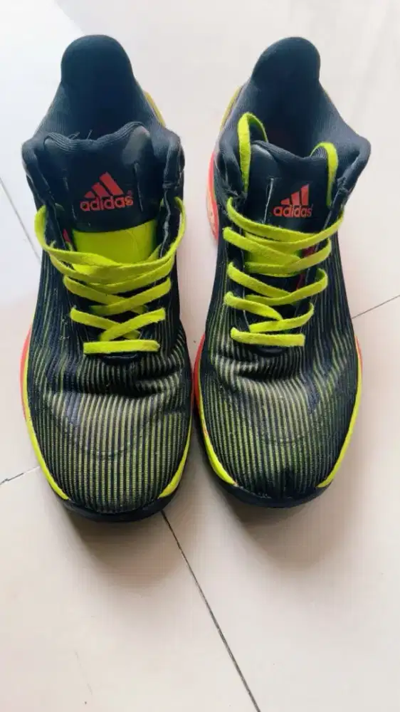 Sepatu Adidas original