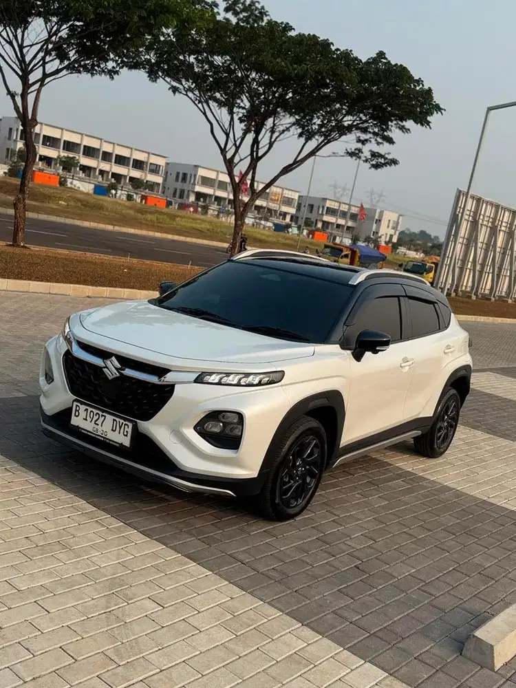 Suzuki FRONX sgs matic 2025 / two tone/km low / pajak panjang /ganjil